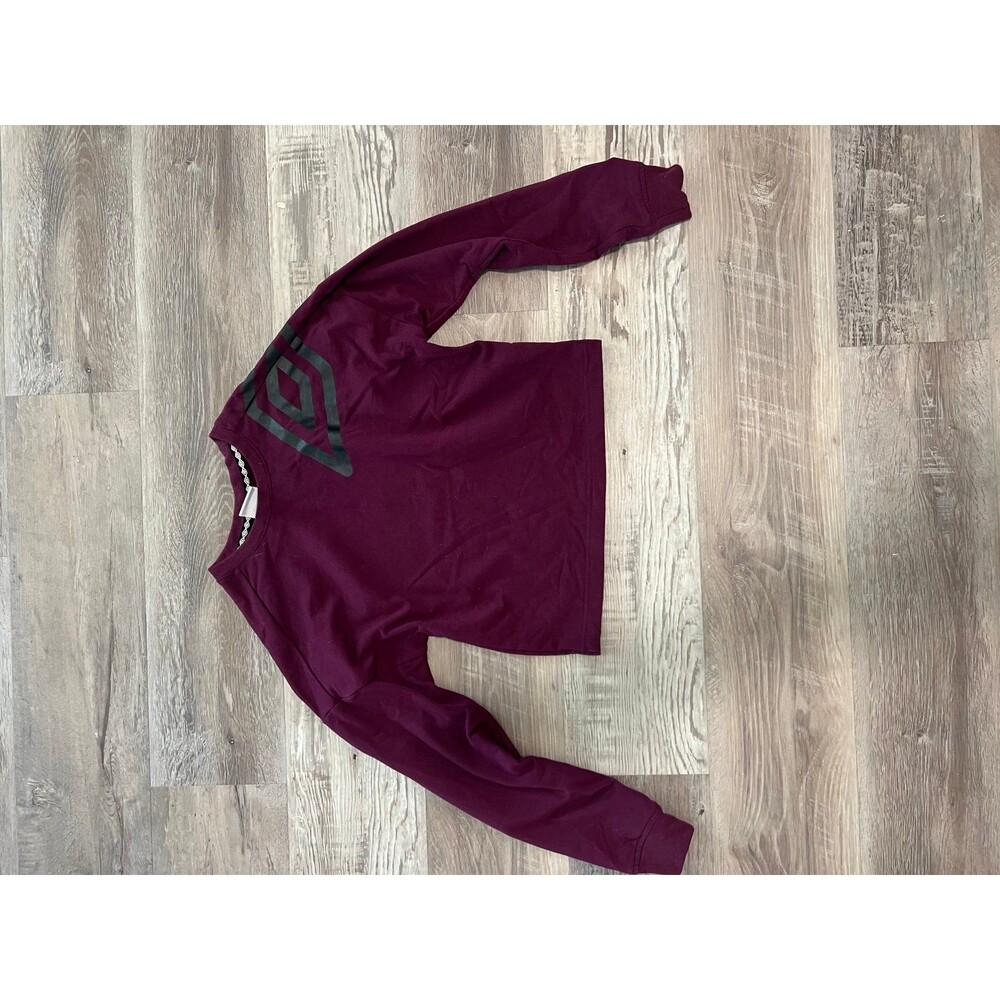 NWOT Umbro Soccer Crop Crewneck Sweater Plum and Black size XS